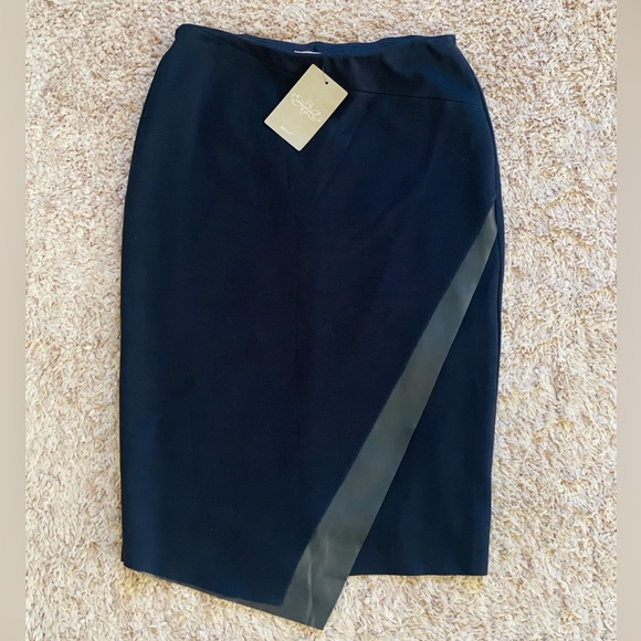Bailey 44 Navy Astin Wrap Skirt- NWT - Picture 2 of 9